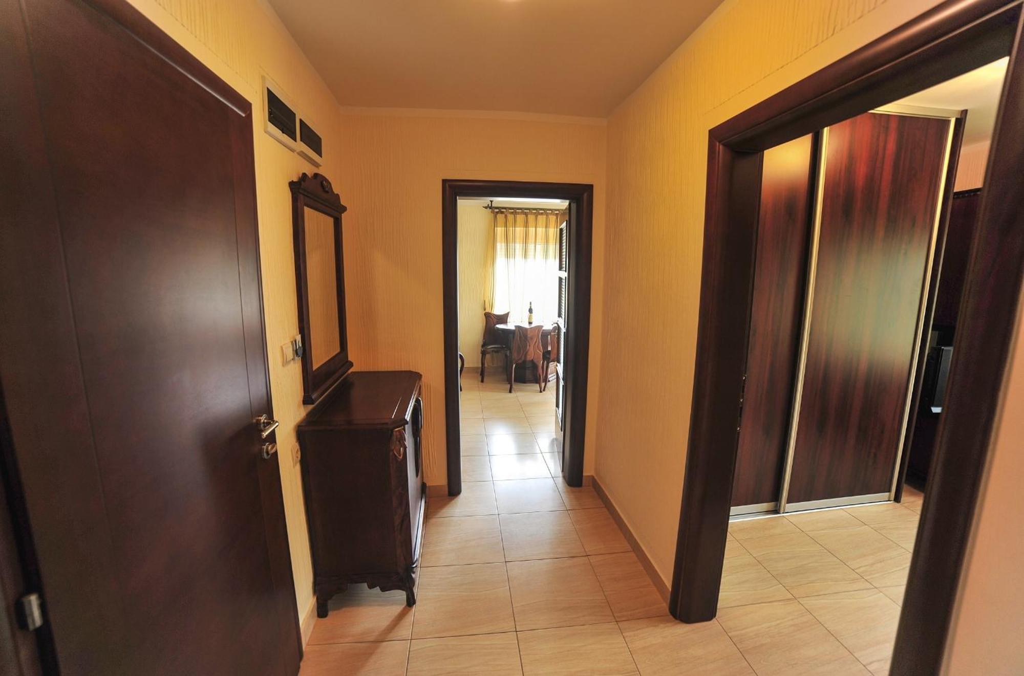 Villa Dolphin Apartments Petrovac Rum bild
